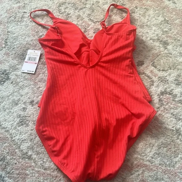 NWT! One piece swimsuit - Picture 4 of 4